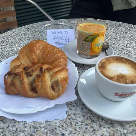 梵蒂冈多姆旅馆